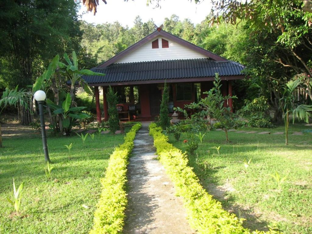 Ban Rai Tin Thai Ngarm Eco Lodge Mae Rim Eksteriør billede